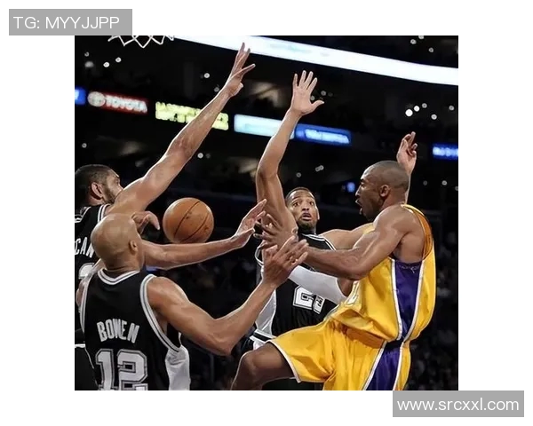 科比在关键时刻的传奇表现：从绝杀到逆转，每一刻都永载史册